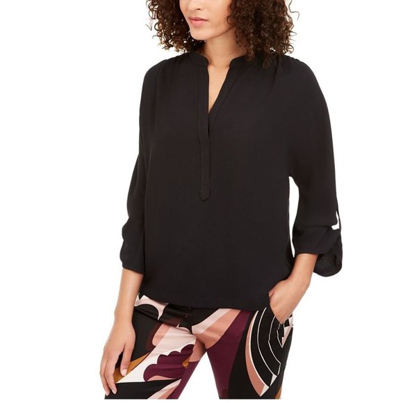 Trina Turk Tops - 🎁 Trina Turk Roll-Tab-Sleeve Popover Blouse